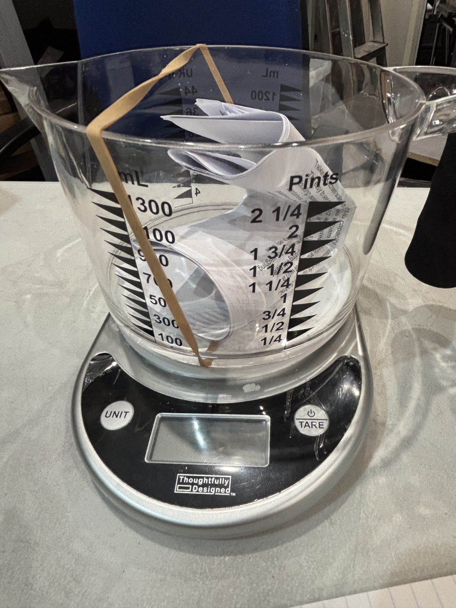 Talking Kitchen Scales Box containing Swwissvoice Xtra 1110 phone